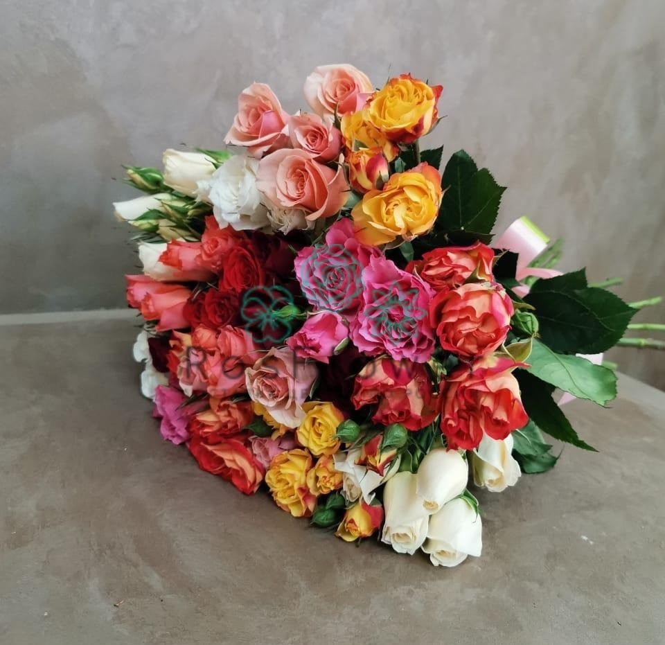 Букет цветов из: Розы в Пустоши