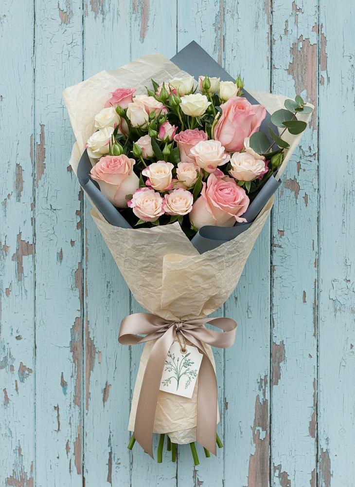 Букет цветов из: Розы в Пустоши