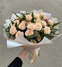 Букет Кремовые розы Латте в Пустоши