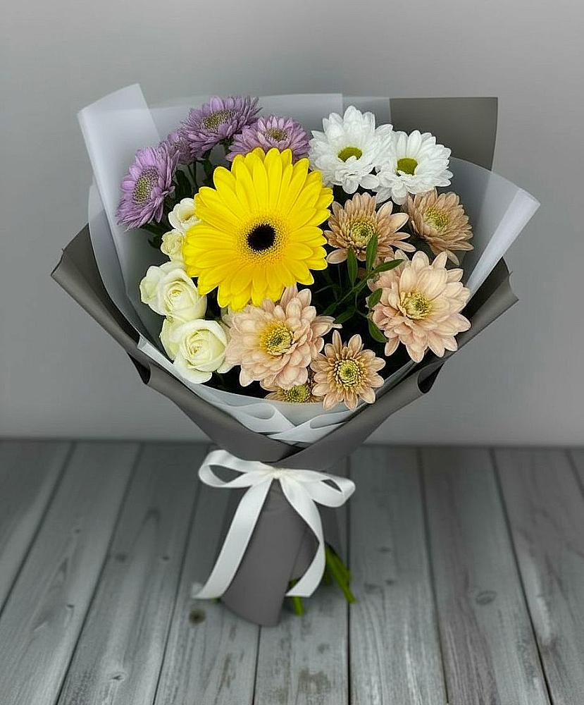 Букет цветов из: Розы, Герберы и Хризантемы в Пустоши