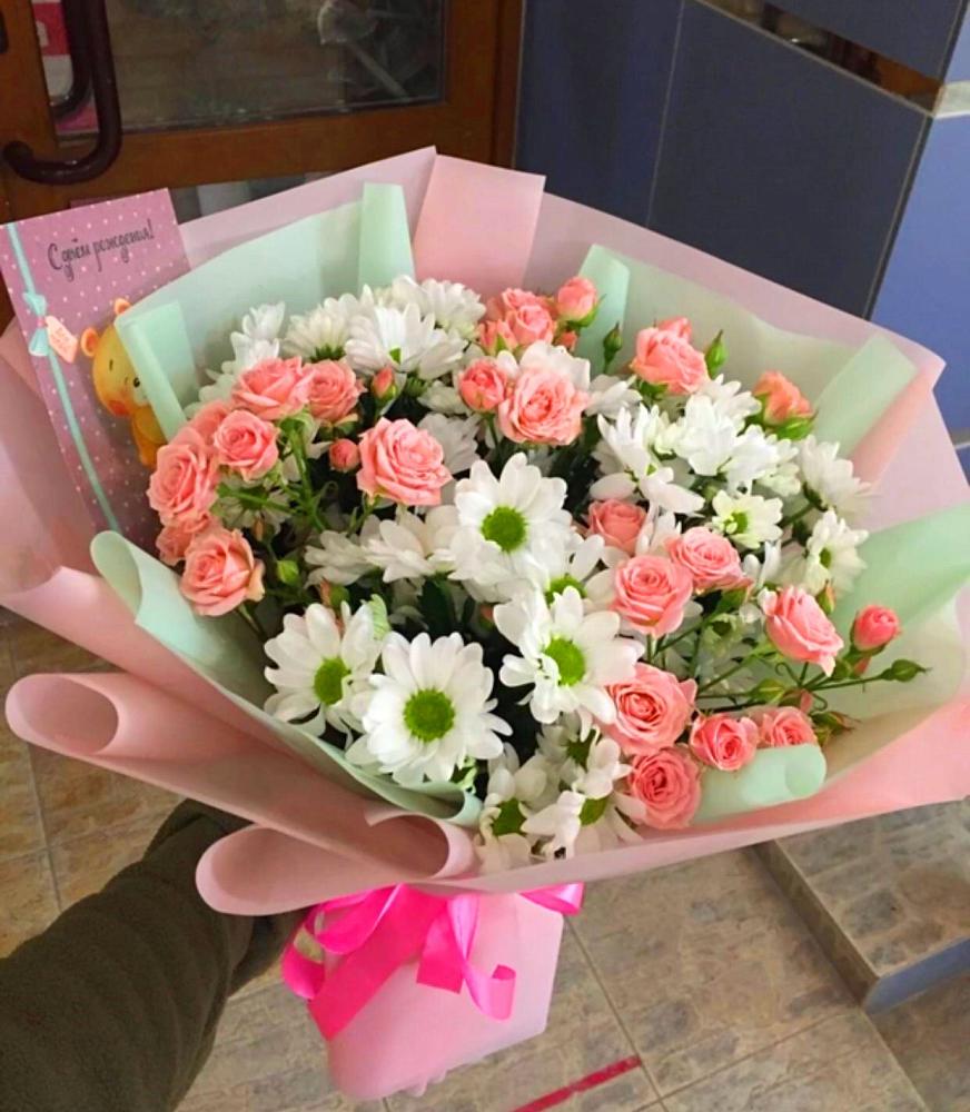 Букет цветов из: Розы и Хризантемы в Пустоши