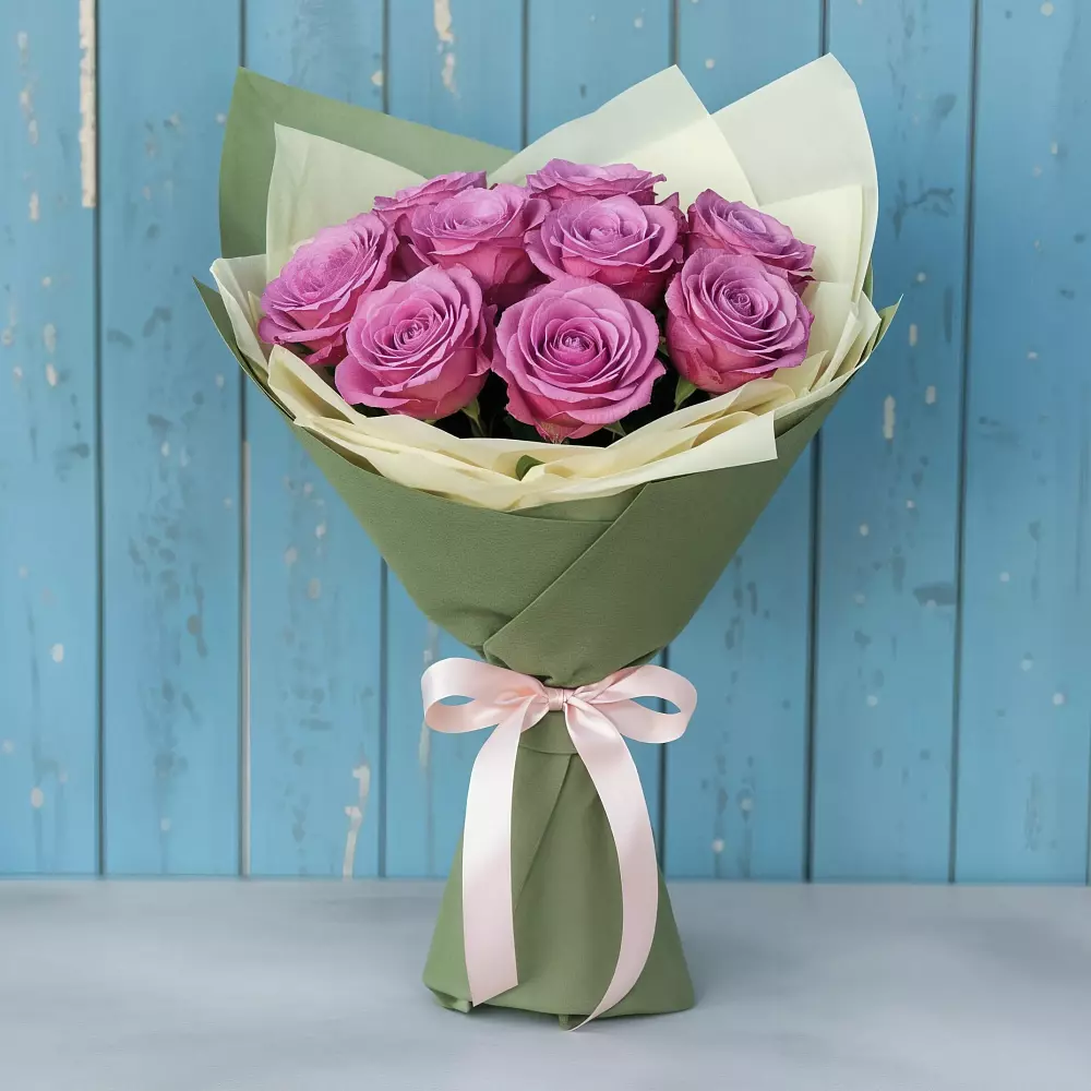 Букет Розы Фёрст Леди в Пустоши