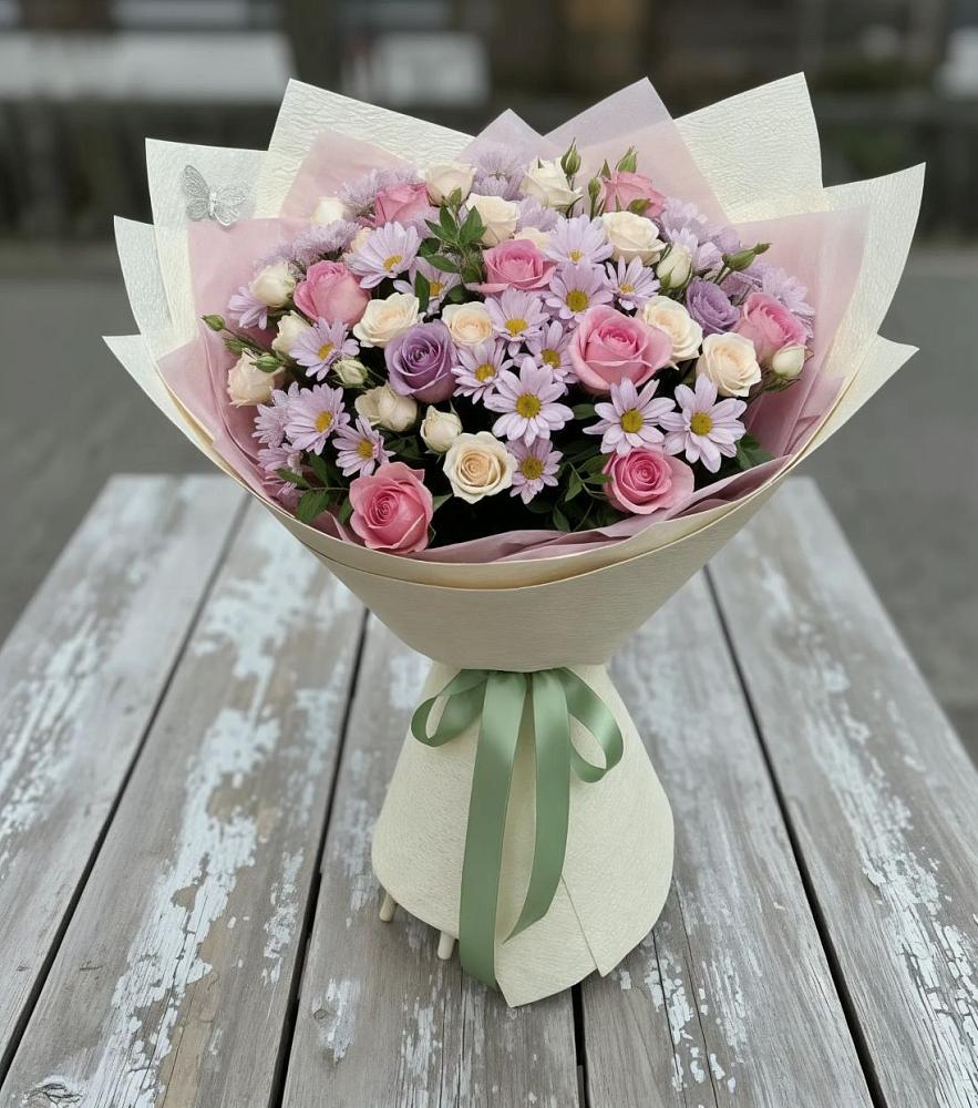 Букет цветов из: Розы и Хризантемы в Пустоши