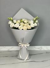 Букет цветов из:  Розы и Лизиантусы в Пустоши